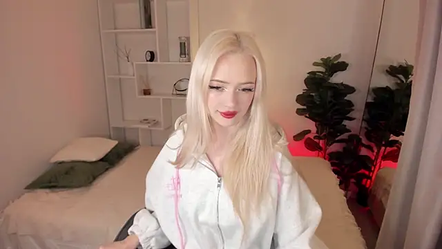 EmilyAir's cam snapshot