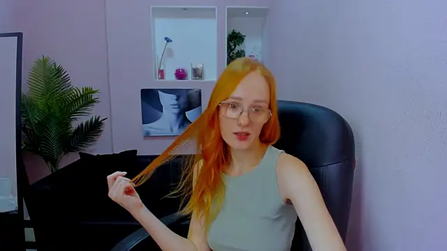 SofiaLoran's cam snapshot