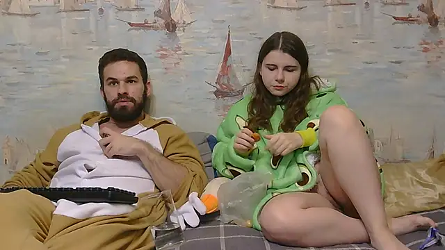 alex_sarah_sex's cam snapshot