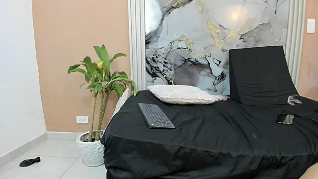 chris_evans27's cam snapshot