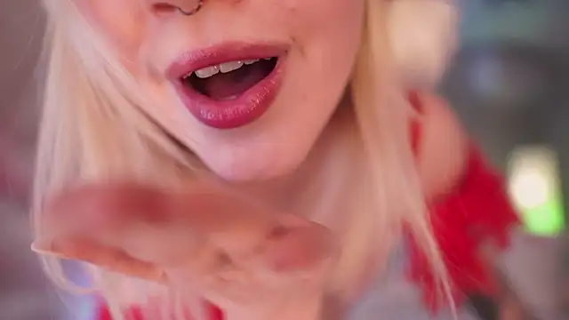 NinaMint's cam snapshot