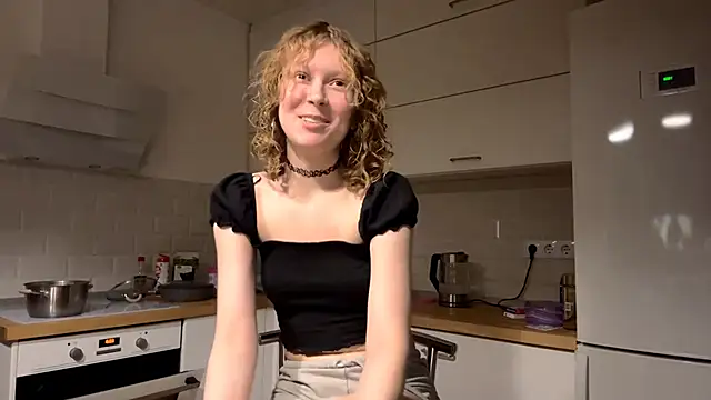 ElfriedaZwack's cam snapshot