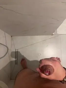 cagoulegrosse live sex cam