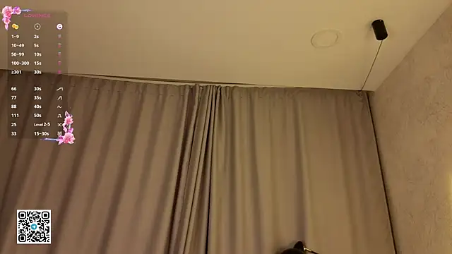 NilaBartkus's cam snapshot