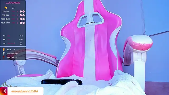 Ariana_f live sex cam