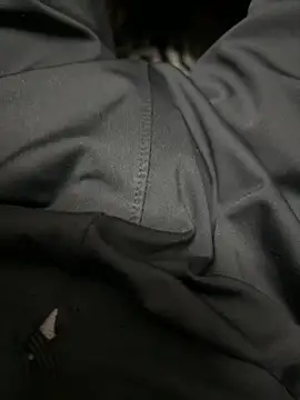 your_playboy_00's cam snapshot