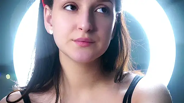 FalineBeacher live sex cam