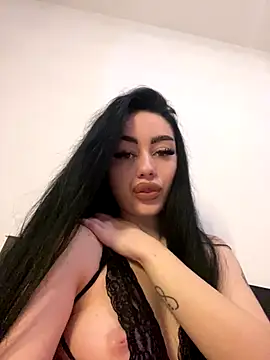 Briana_lrs live sex cam