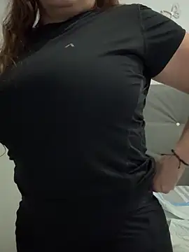 AntonellaVioleta live sex cam