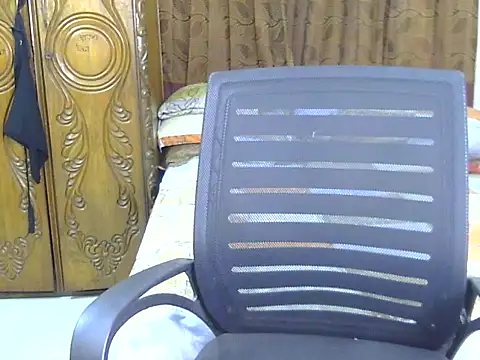 Natasha_pihu's cam snapshot