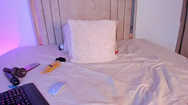 Deiisy_Queen live sex cam