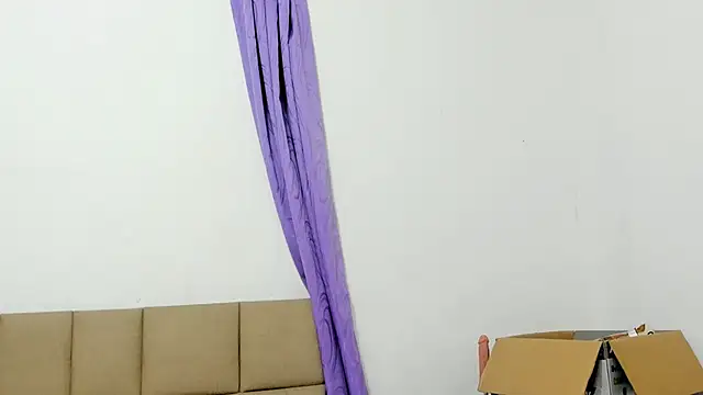 lilybaudyn_ live sex cam