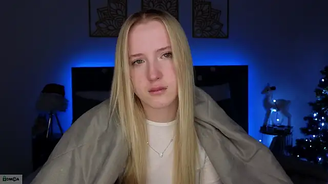 adele_armass's cam snapshot