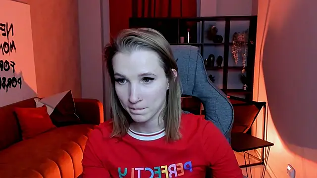 Megan_Rodgers's cam snapshot