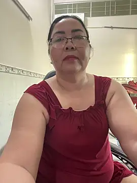 Alinat_'s cam snapshot