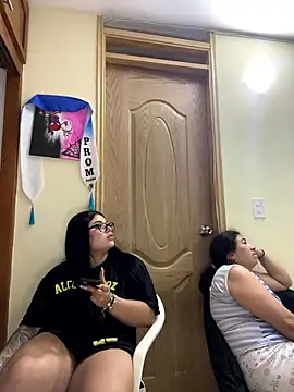 alissonfernandez_'s cam snapshot