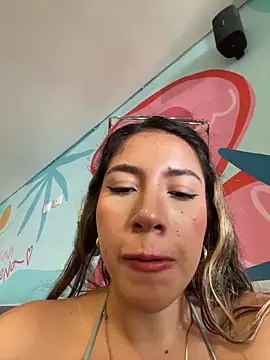 daniela_henao's cam snapshot