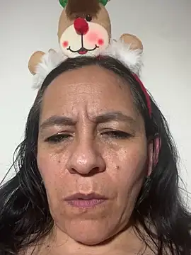 Freya_Artemisa's cam snapshot