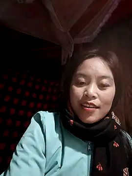 Alice-567's cam snapshot