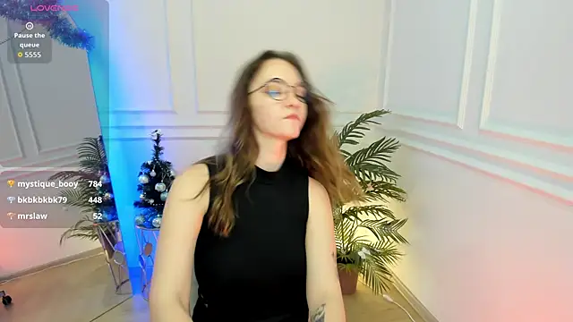 crystallglow live sex cam