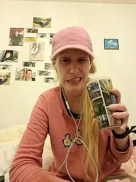 Polonski88_Official's cam snapshot