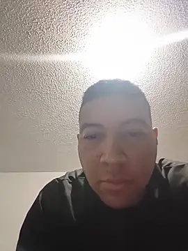 Morenocosta12 live sex cam