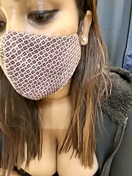 Miss_Mayaa_'s cam snapshot