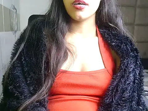 Shy_nivi's cam snapshot