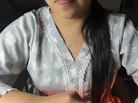 Divya68's cam snapshot