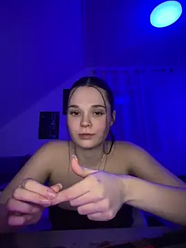 ElenaMariee's cam snapshot