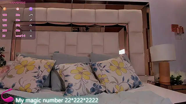 anyi_sweet_titss's cam snapshot