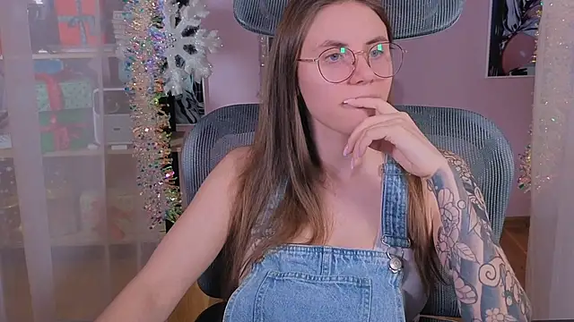 _AnnaStark_'s cam snapshot