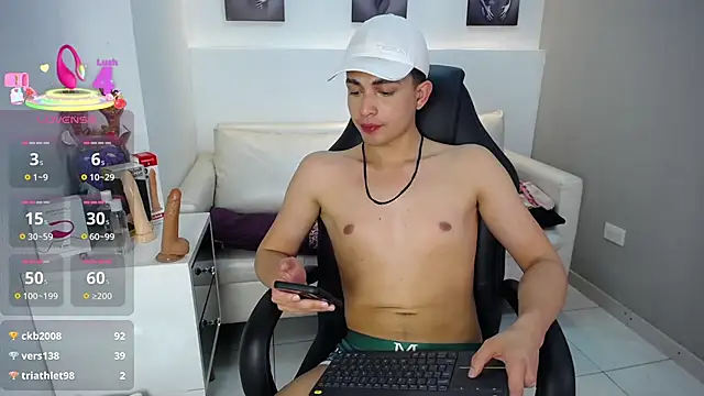 Cady_Hot live sex cam