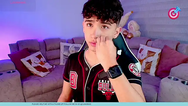 Niico_Cruz live sex cam