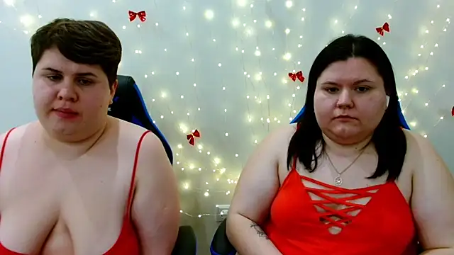 BeckyAndHellen live sex cam