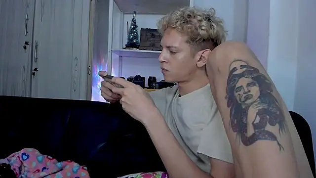 tylernova's cam snapshot