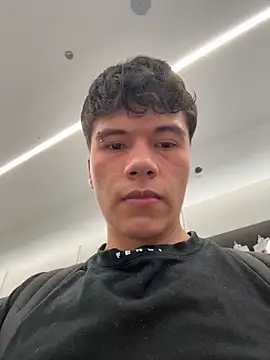 Logan_smith1 live sex cam