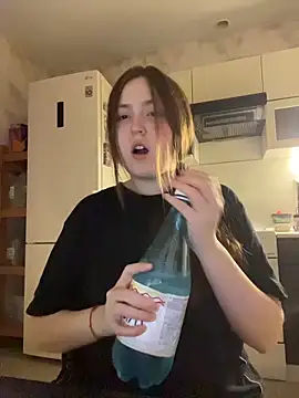 Charming_hamster_'s cam snapshot