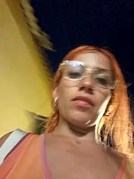 Alis_xxx live sex cam