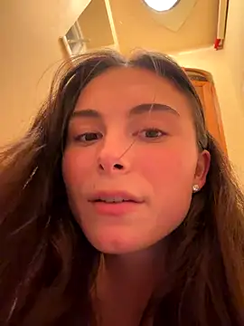 SophiiaStarr live sex cam