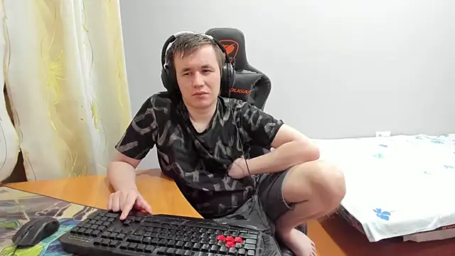 iliaskrislove live sex cam