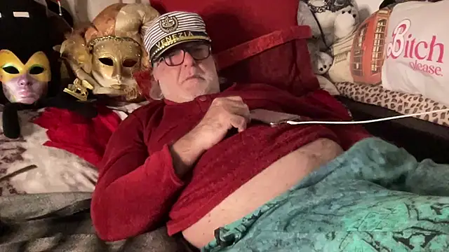 EroticVenetian live sex cam