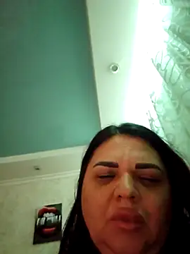 littleRikka live sex cam