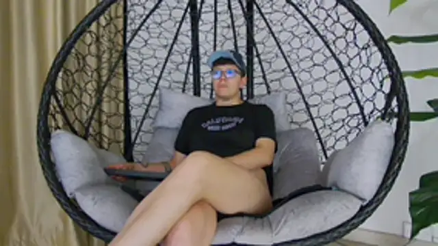 alex_noa's cam snapshot