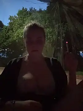 Lisaxtra's cam snapshot