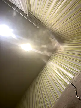 Lisaaan's cam snapshot