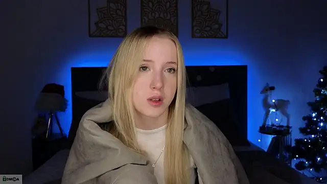 adele_armass's cam snapshot