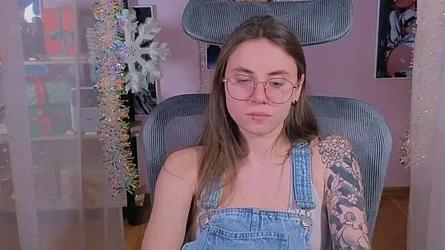 _AnnaStark_'s cam snapshot