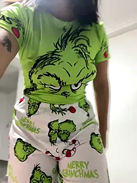 JuanitaMore01's cam snapshot