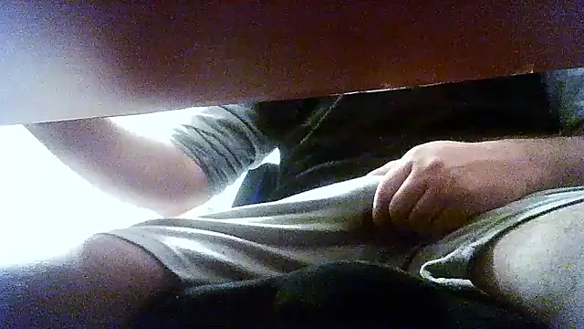 opreatiby's cam snapshot